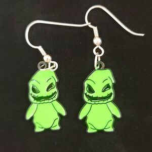 🎄 DISNEY themed Boogie Man tribute, Dangle Earrings NWT Green